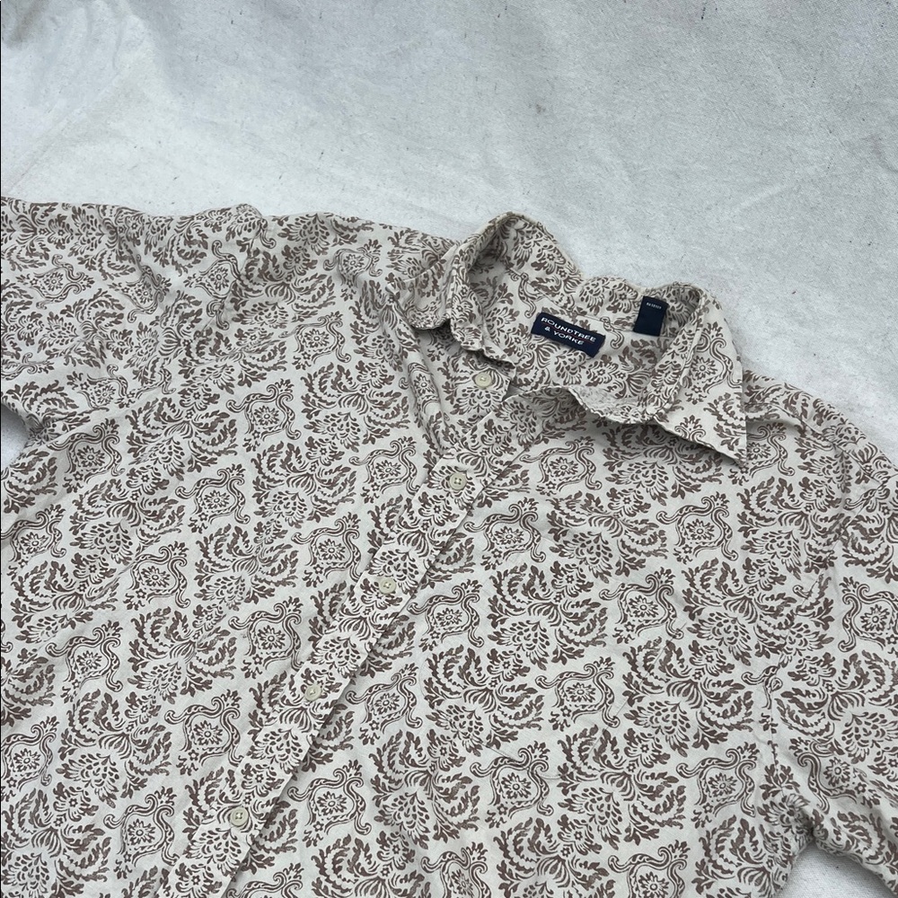 Roundtree & Yorke Cream Shirt with Brown Floral Print